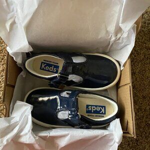 Toddler Ked's Daphne Patent Navy-worn twice